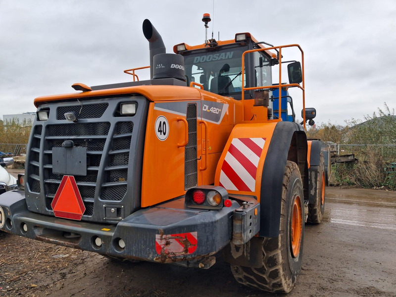 Doosan DL420 - Колёсный погрузчик: фото 4 Doosan DL420 - Колёсный погрузчик: фото 4