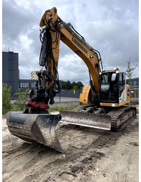 Liebherr R920LC Compact - Гусеничный экскаватор: фото 1 Liebherr R920LC Compact - Гусеничный экскаватор: фото 1