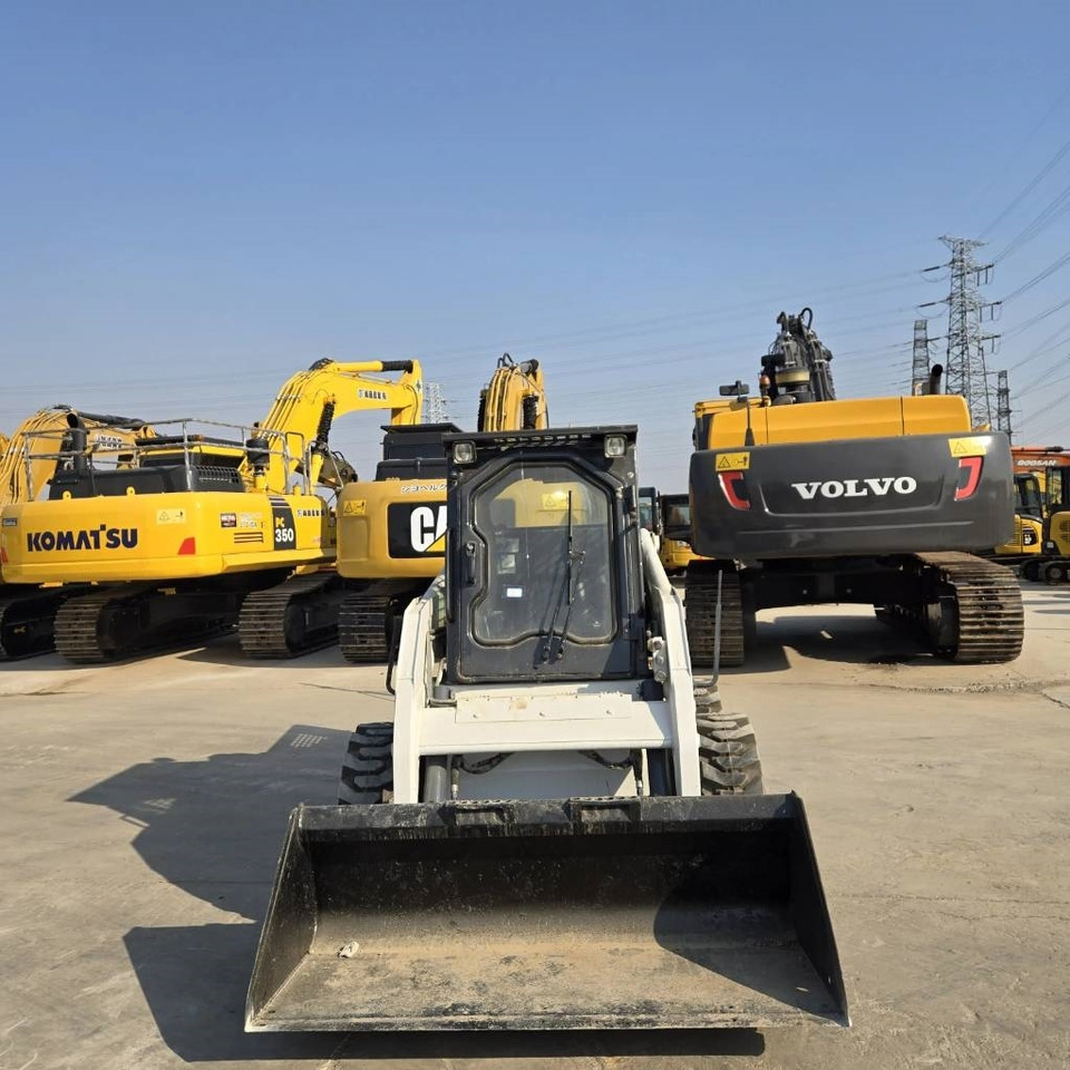 Bobcat S 185 - Мини-погрузчик с бортовым поворотом: фото 2 Bobcat S 185 - Мини-погрузчик с бортовым поворотом: фото 2