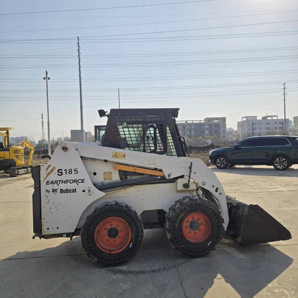 Bobcat S 185 - Мини-погрузчик с бортовым поворотом: фото 4 Bobcat S 185 - Мини-погрузчик с бортовым поворотом: фото 4