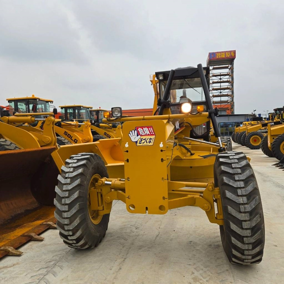 CAT 140 H - Грейдер: фото 2 CAT 140 H - Грейдер: фото 2