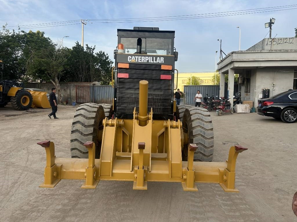 CAT 140 H - Грейдер: фото 5 CAT 140 H - Грейдер: фото 5