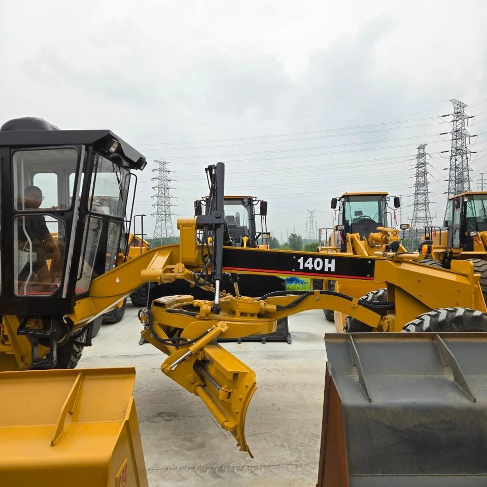 CAT 140 H - Грейдер: фото 5 CAT 140 H - Грейдер: фото 5