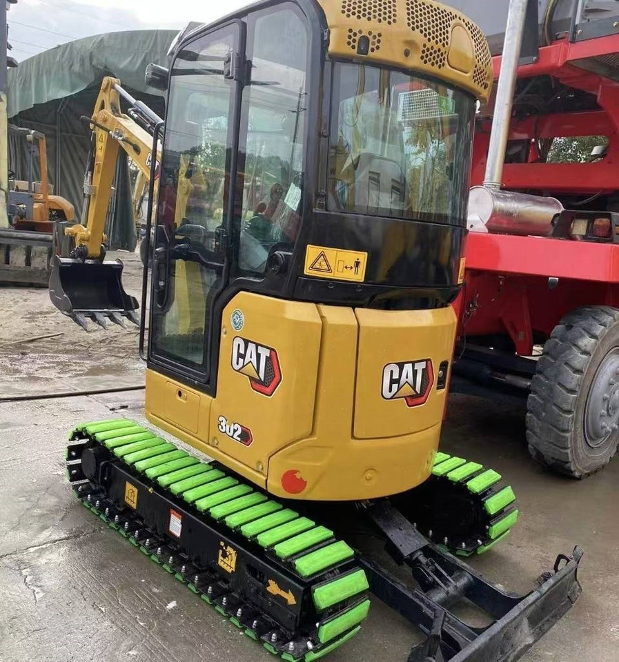 CAT 302 - Мини-экскаватор: фото 4 CAT 302 - Мини-экскаватор: фото 4