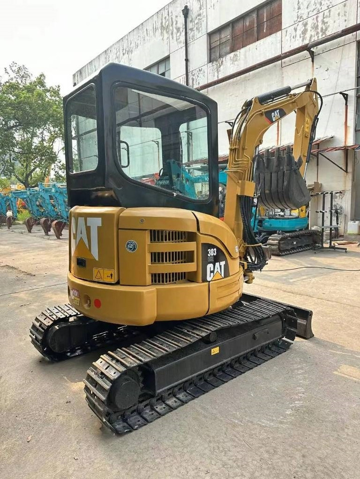 CAT 303 CR - Мини-экскаватор: фото 3 CAT 303 CR - Мини-экскаватор: фото 3