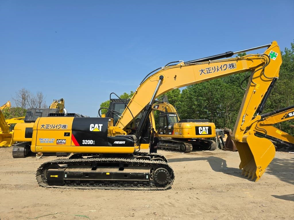 CAT 320 D 2 - Мини-экскаватор: фото 5 CAT 320 D 2 - Мини-экскаватор: фото 5