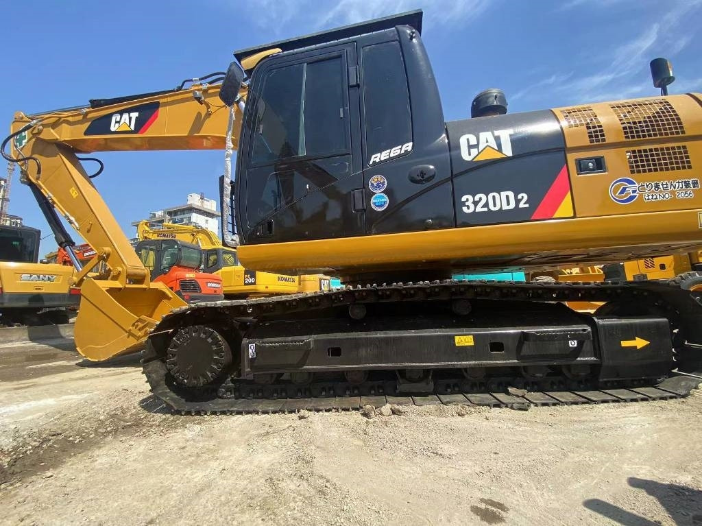 CAT 320 D 2 - Мини-экскаватор: фото 3 CAT 320 D 2 - Мини-экскаватор: фото 3