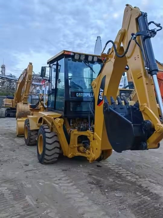 Экскаватор-погрузчик CAT 416 E: фото 6