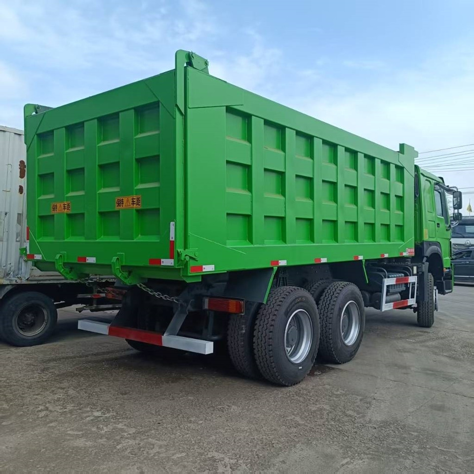 Самосвал Howo 371: фото 6 Самосвал Howo 371: фото 6