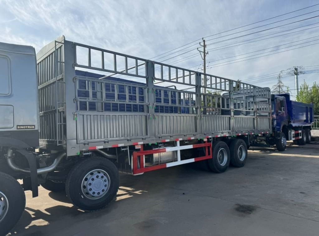 Howo 371 - Грузовик бортовой/ Платформа: фото 4 Howo 371 - Грузовик бортовой/ Платформа: фото 4