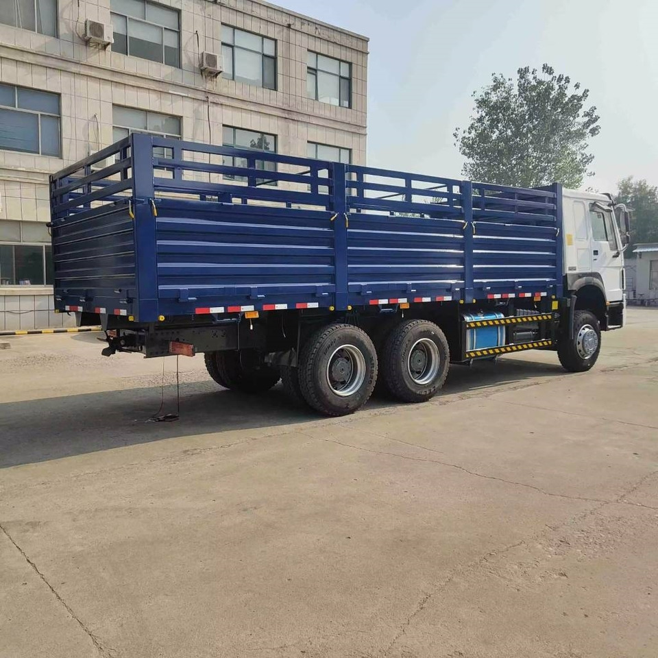 Howo 371 - Грузовик бортовой/ Платформа: фото 4 Howo 371 - Грузовик бортовой/ Платформа: фото 4