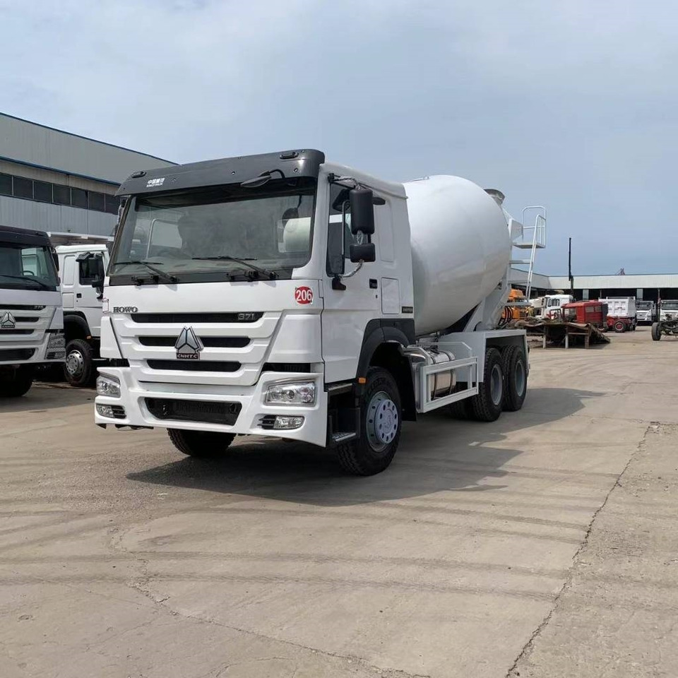 Howo 371 - Автобетоносмеситель: фото 1 Howo 371 - Автобетоносмеситель: фото 1