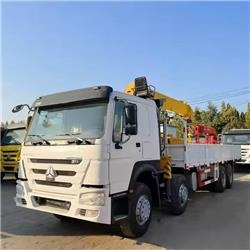 Howo 371 - Крюковой мультилифт: фото 1 Howo 371 - Крюковой мультилифт: фото 1