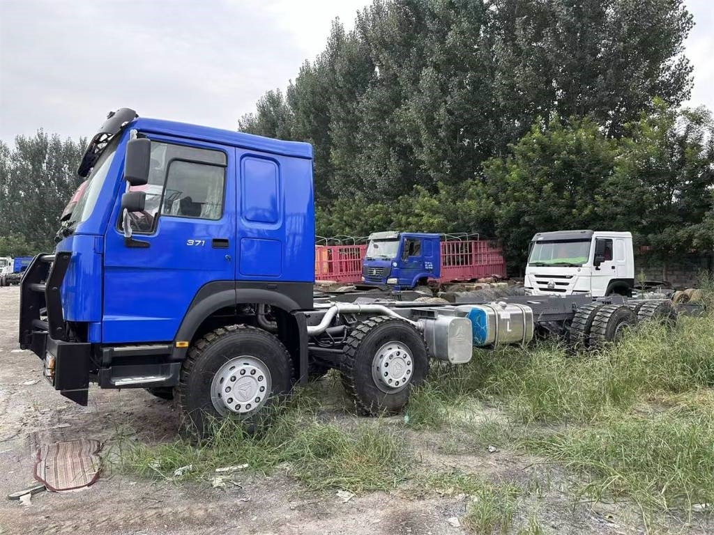 Howo 371 - Грузовик-шасси: фото 5 Howo 371 - Грузовик-шасси: фото 5