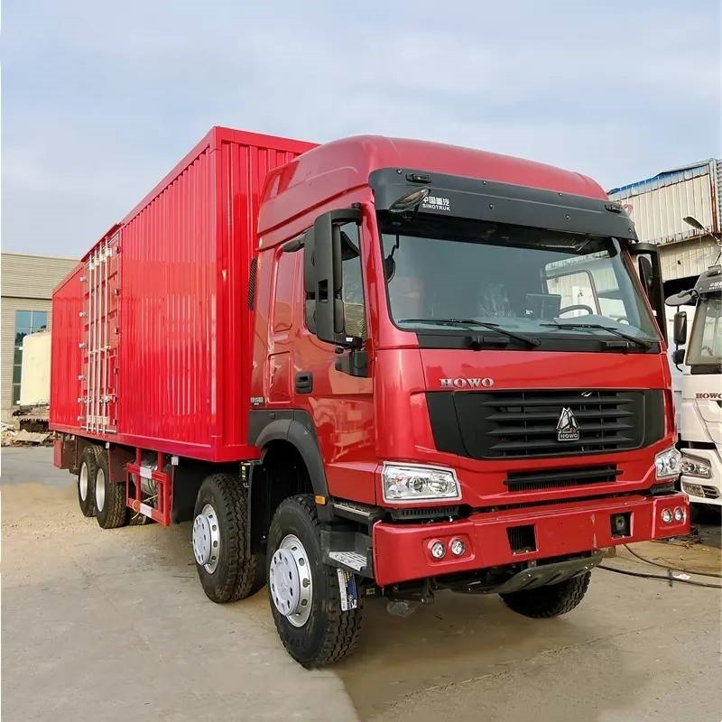 Howo 371 - Грузовик с закрытым кузовом: фото 1 Howo 371 - Грузовик с закрытым кузовом: фото 1