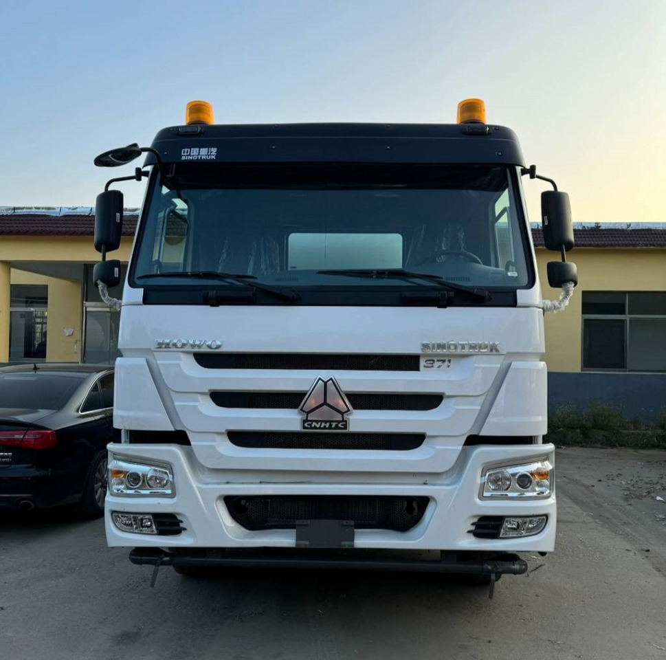 Howo 371 - Ассенизатор: фото 2 Howo 371 - Ассенизатор: фото 2