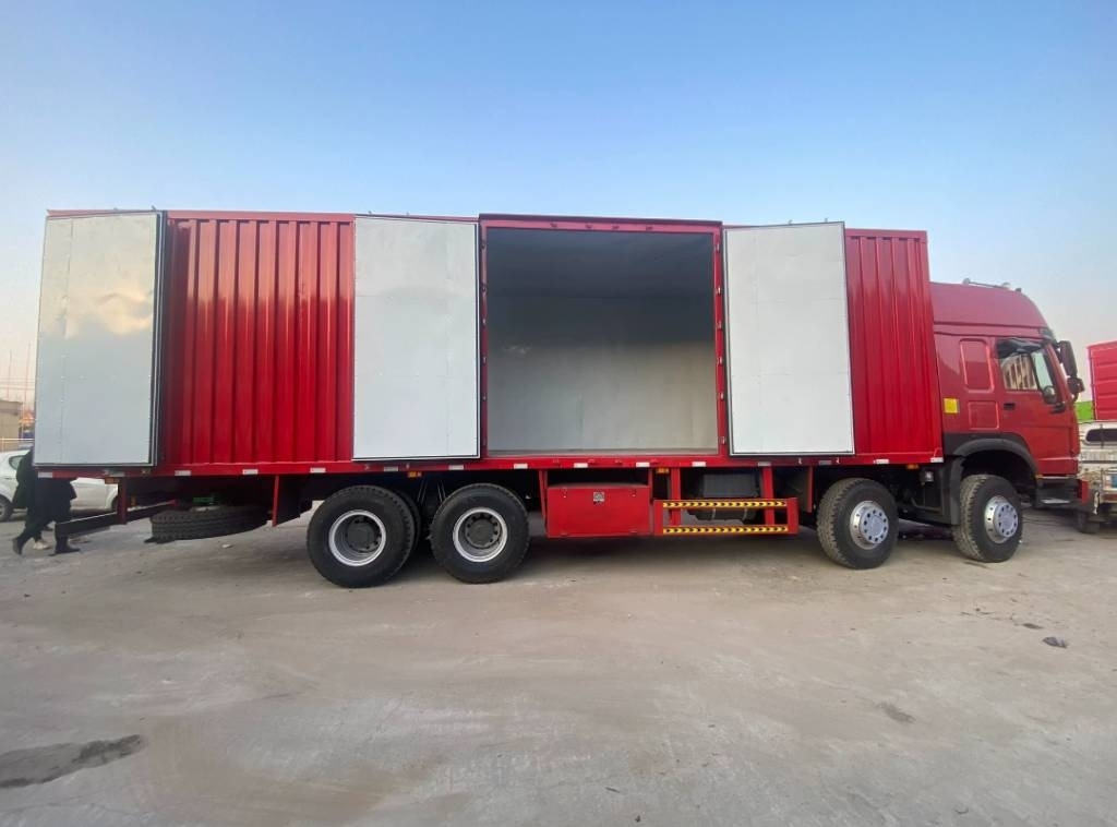 Howo 371 - Грузовик с закрытым кузовом: фото 5 Howo 371 - Грузовик с закрытым кузовом: фото 5