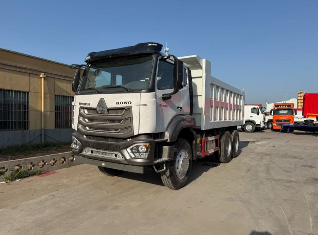 Howo NX - Самосвал: фото 3 Howo NX - Самосвал: фото 3