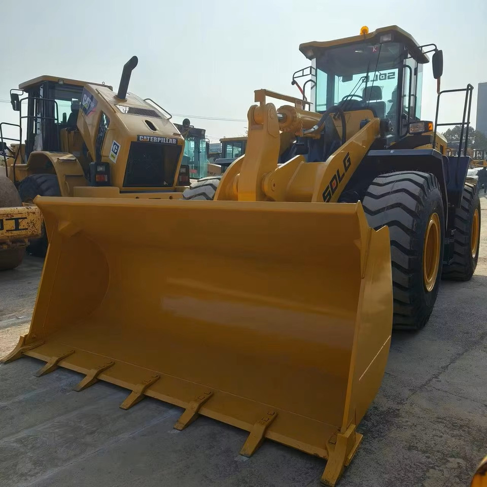 SDLG L958F - Колёсный погрузчик: фото 2 SDLG L958F - Колёсный погрузчик: фото 2