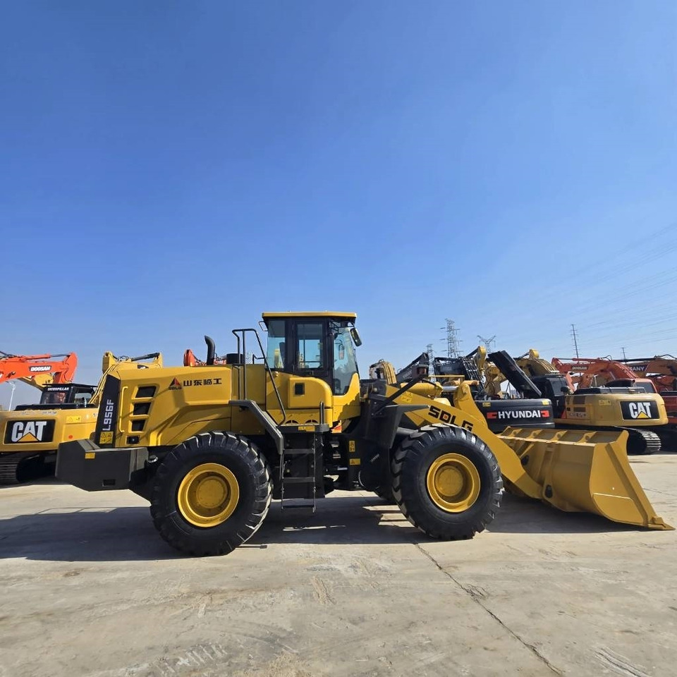 SDLG LG 956 F - Колёсный погрузчик: фото 4 SDLG LG 956 F - Колёсный погрузчик: фото 4