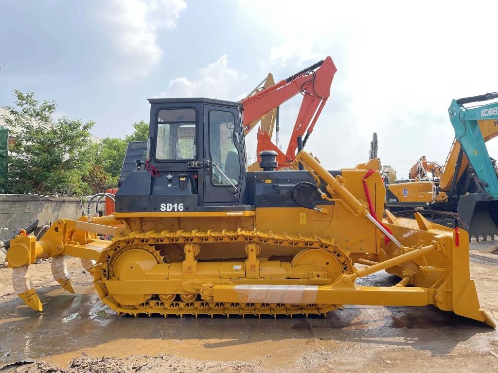 Shantui SD 16 - Бульдозер: фото 2 Shantui SD 16 - Бульдозер: фото 2