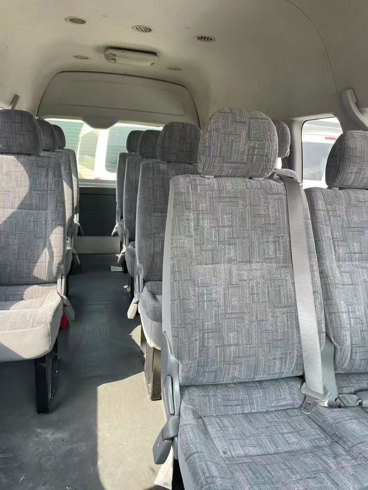 TOYOTA HIACE - Пассажирский фургон: фото 4 TOYOTA HIACE - Пассажирский фургон: фото 4