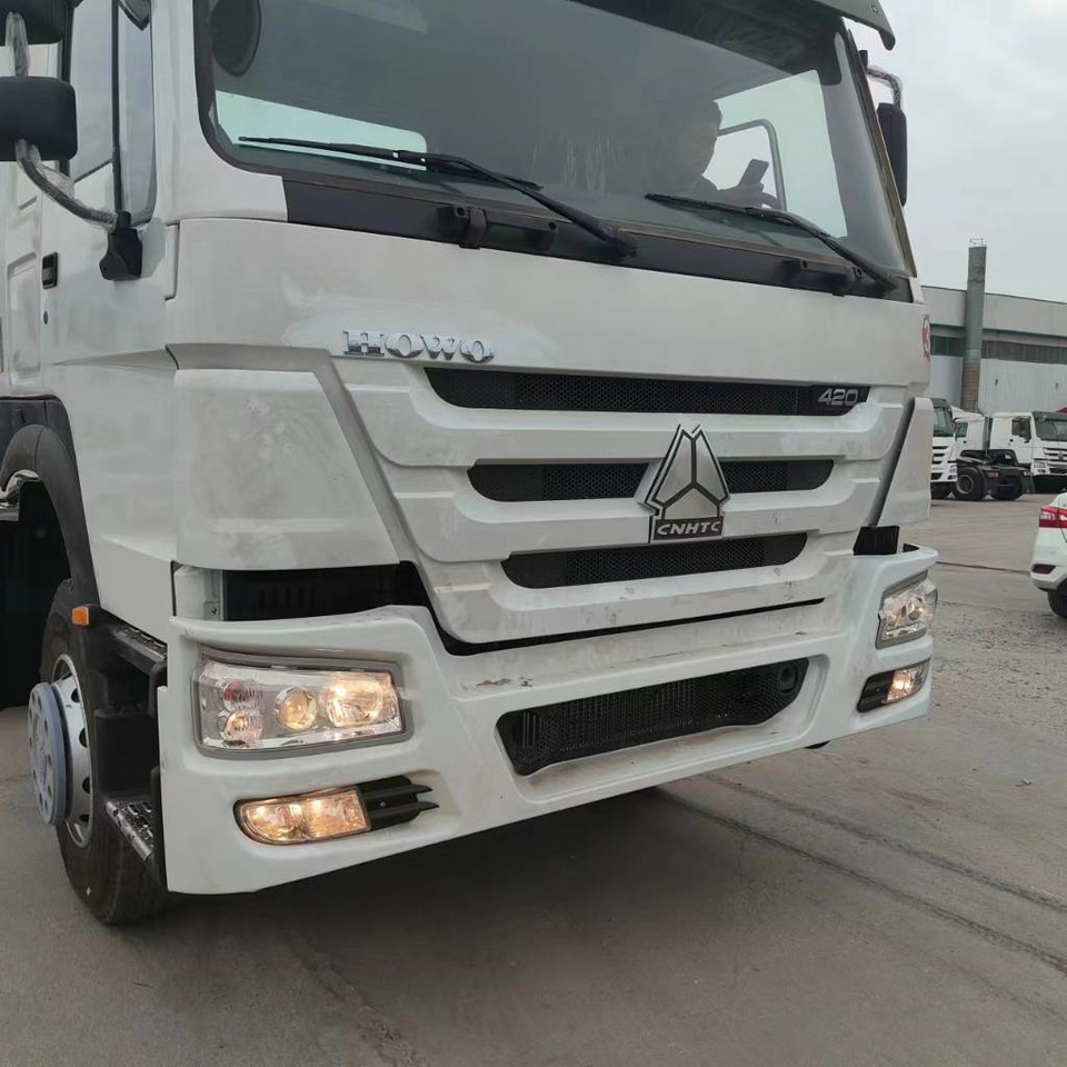 Howo 420 - Тягач: фото 2 Howo 420 - Тягач: фото 2