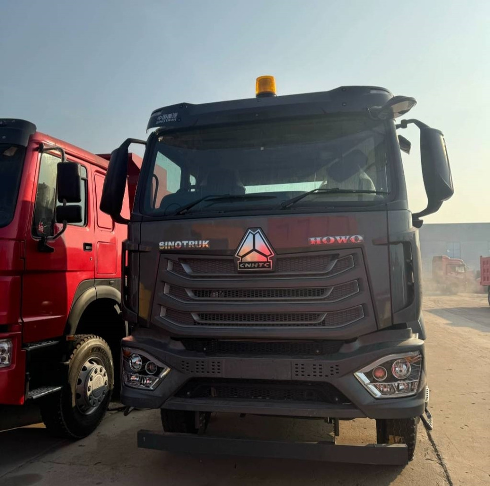 Howo NX 371 - Тягач: фото 2 Howo NX 371 - Тягач: фото 2