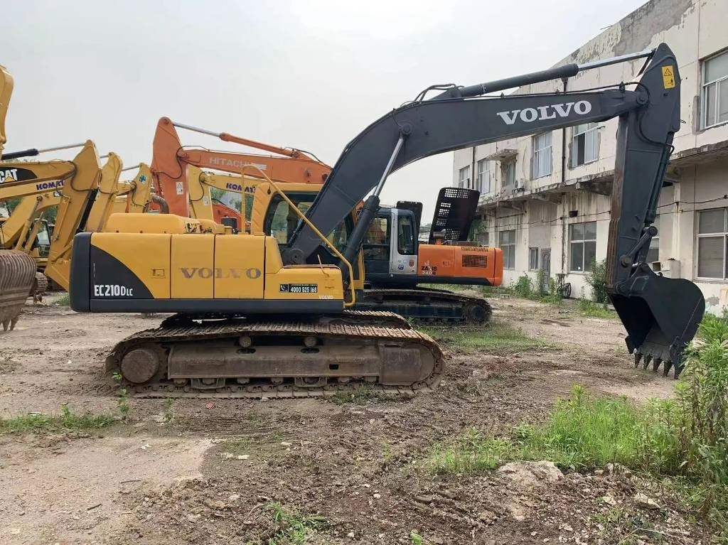 Volvo EC 210 D - Мини-экскаватор: фото 1 Volvo EC 210 D - Мини-экскаватор: фото 1