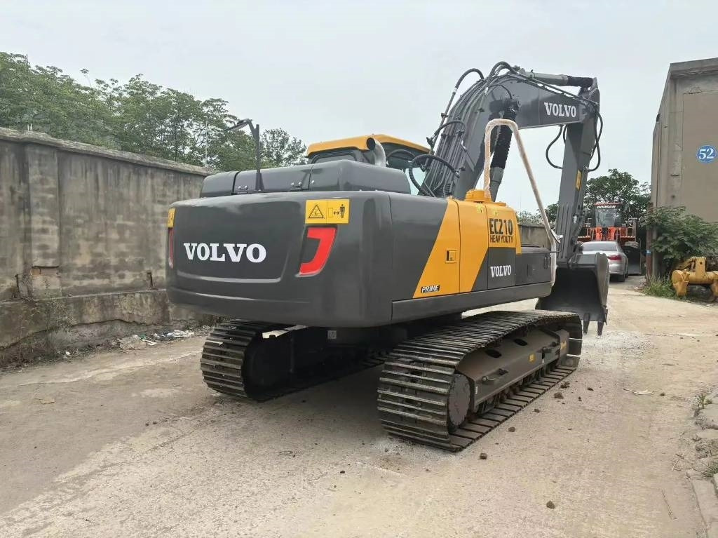 Volvo EC 210 - Мини-экскаватор: фото 4 Volvo EC 210 - Мини-экскаватор: фото 4