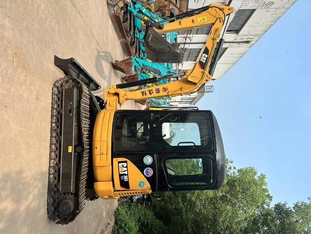 CAT 303 CR - Мини-экскаватор: фото 5 CAT 303 CR - Мини-экскаватор: фото 5
