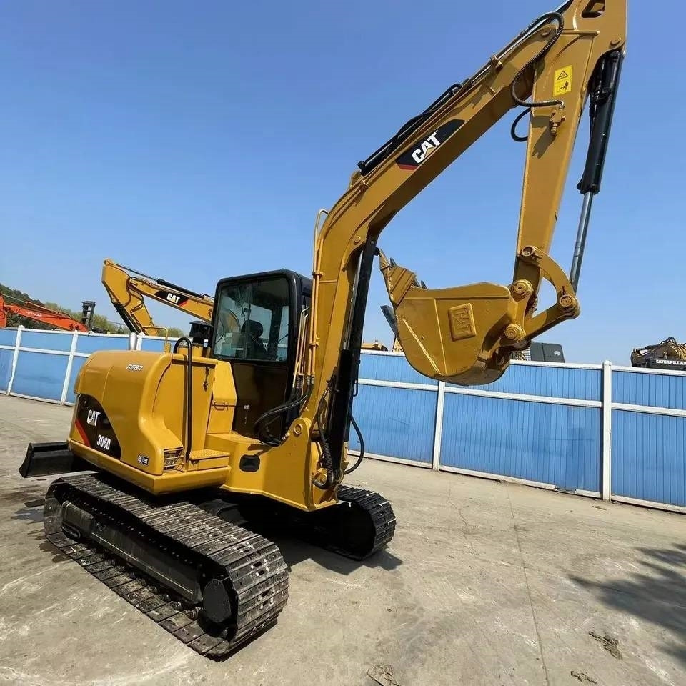 CAT 306D - Мини-экскаватор: фото 5 CAT 306D - Мини-экскаватор: фото 5