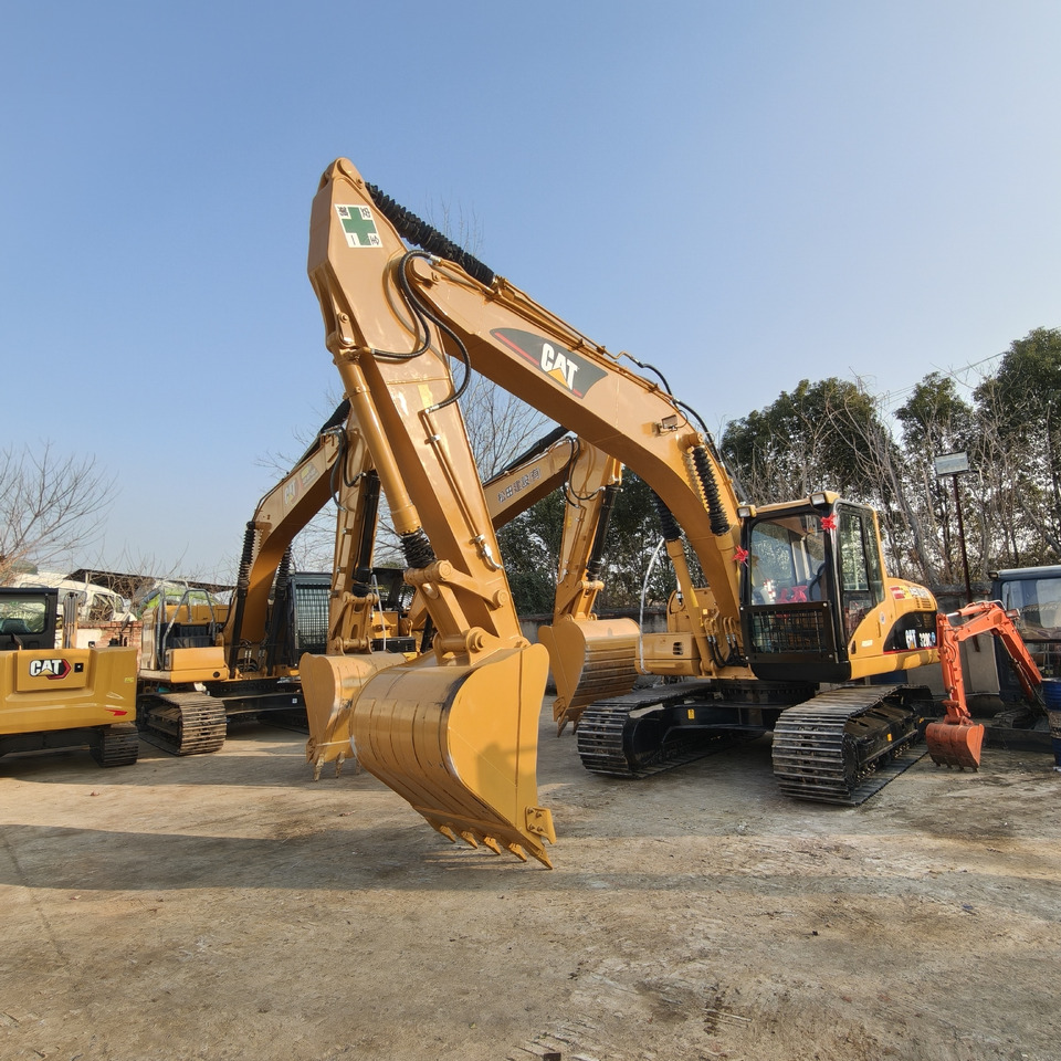 CAT 320CL - Гусеничный экскаватор: фото 5 CAT 320CL - Гусеничный экскаватор: фото 5