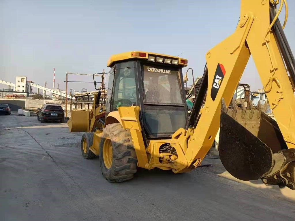 CAT 416E - Экскаватор-погрузчик: фото 4 CAT 416E - Экскаватор-погрузчик: фото 4
