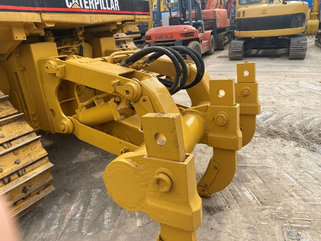 CAT D6R - Бульдозер: фото 3 CAT D6R - Бульдозер: фото 3