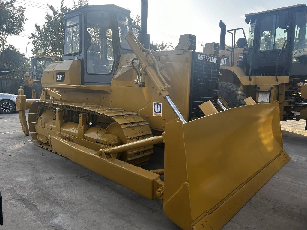 CAT D7G - Бульдозер: фото 1 CAT D7G - Бульдозер: фото 1