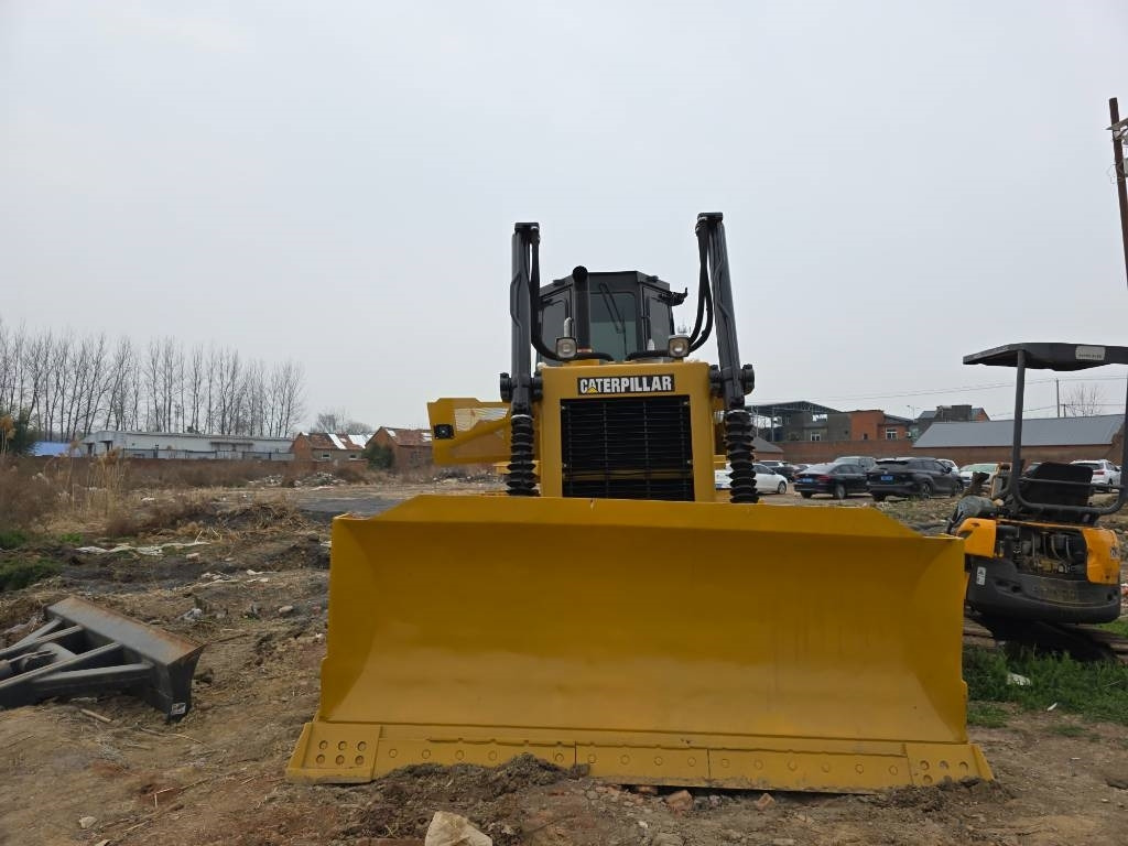 CAT D7G - Бульдозер: фото 2 CAT D7G - Бульдозер: фото 2