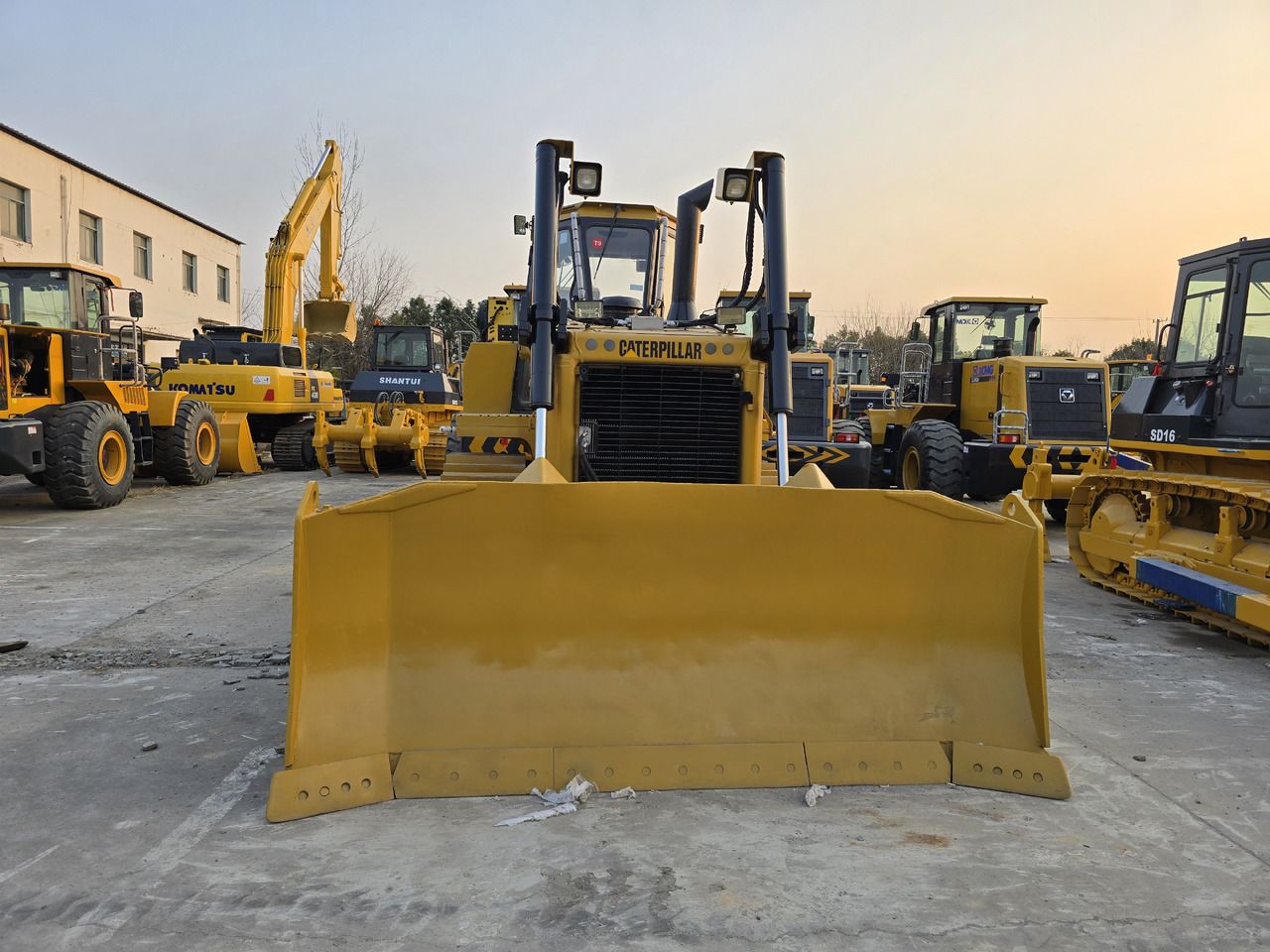 CAT D7G - Бульдозер: фото 2 CAT D7G - Бульдозер: фото 2
