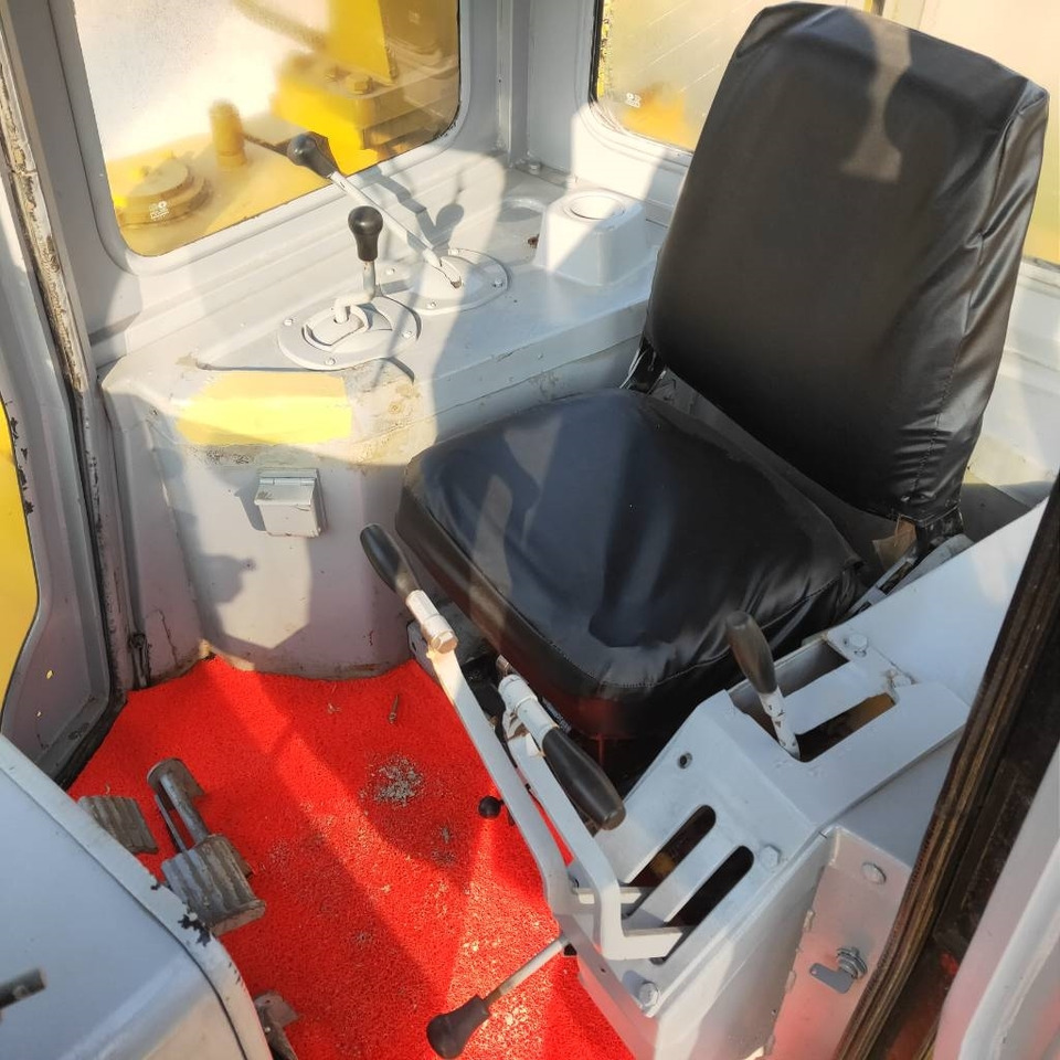 CAT D7H - Бульдозер: фото 4 CAT D7H - Бульдозер: фото 4