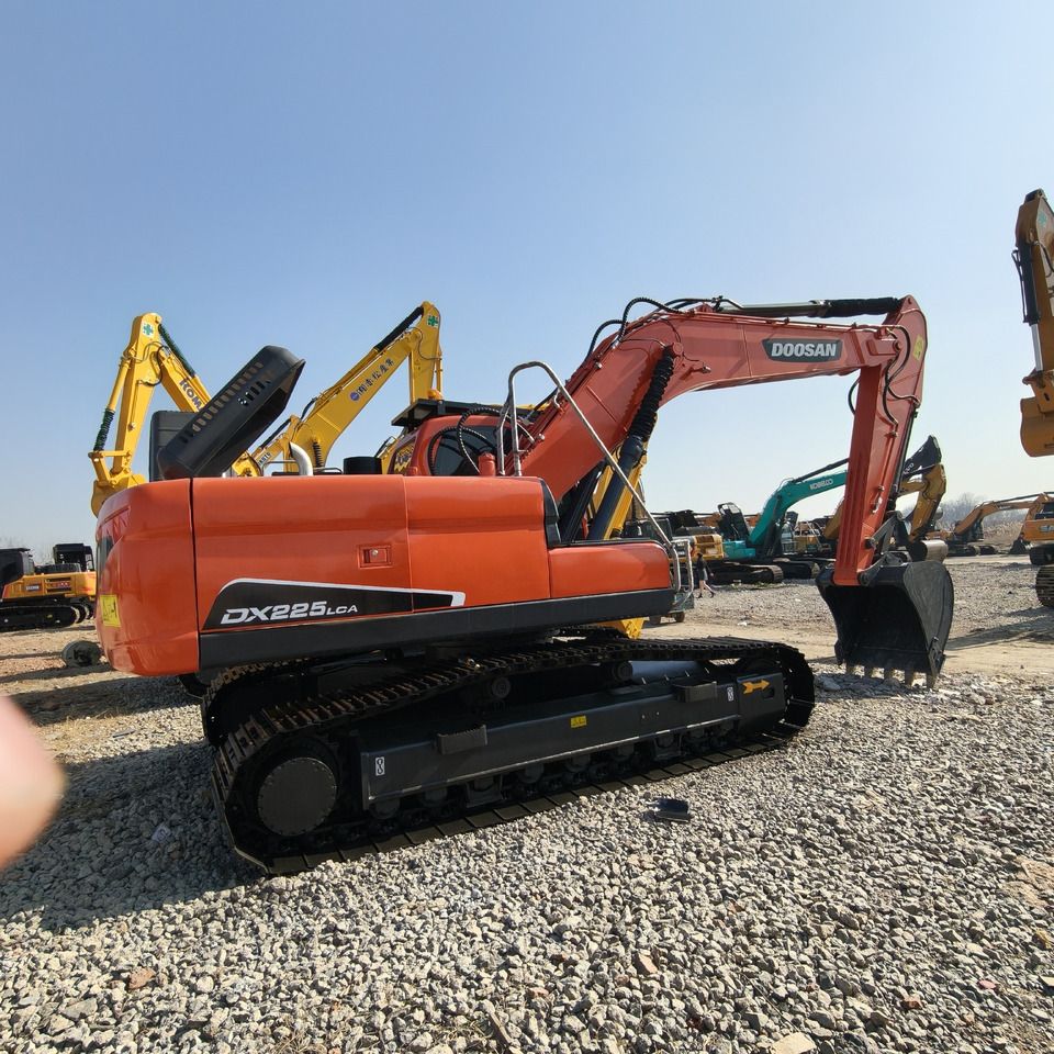 DOOSAN DX225LCA - Гусеничный экскаватор: фото 4 DOOSAN DX225LCA - Гусеничный экскаватор: фото 4