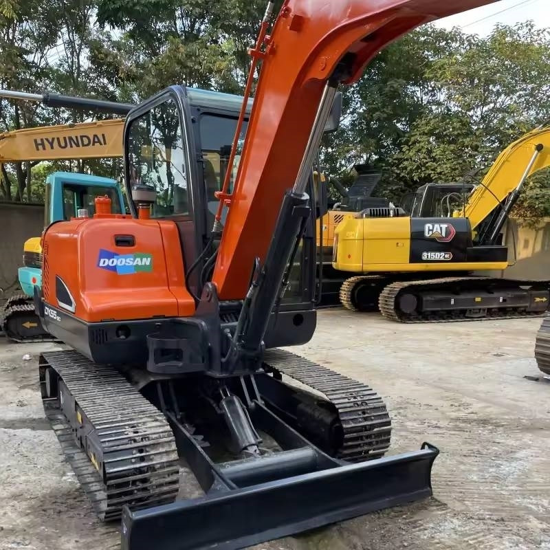Doosan DX55-9C - Мини-экскаватор: фото 5 Doosan DX55-9C - Мини-экскаватор: фото 5