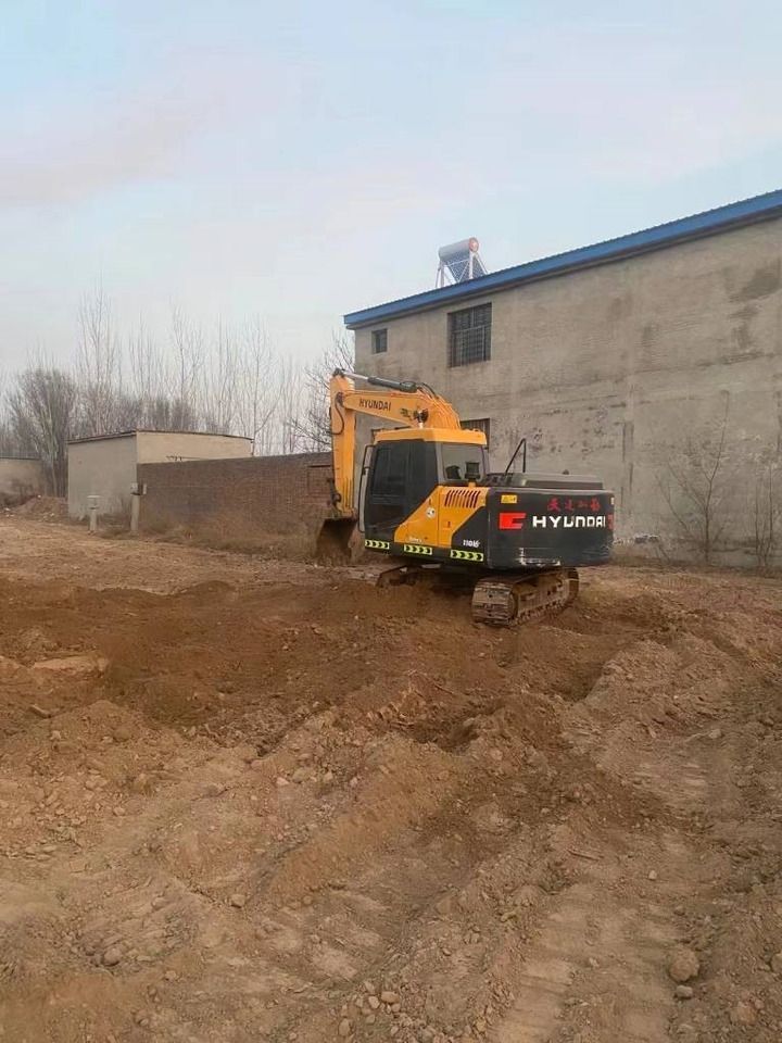 Hyundai R110VS - Мини-экскаватор: фото 3 Hyundai R110VS - Мини-экскаватор: фото 3