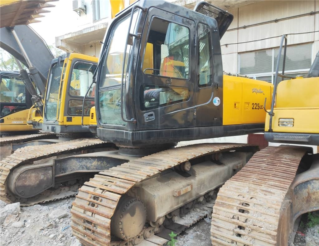 Hyundai R225LC-7 - Гусеничный экскаватор: фото 5 Hyundai R225LC-7 - Гусеничный экскаватор: фото 5