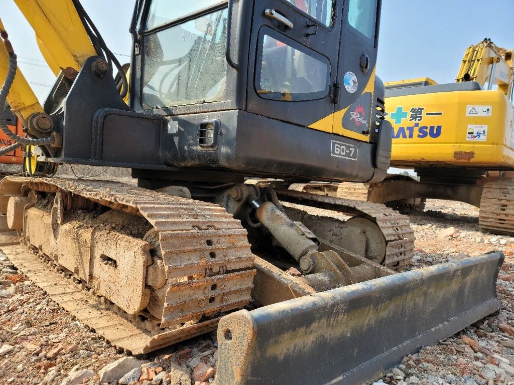 Hyundai R60-7 - Мини-экскаватор: фото 2 Hyundai R60-7 - Мини-экскаватор: фото 2