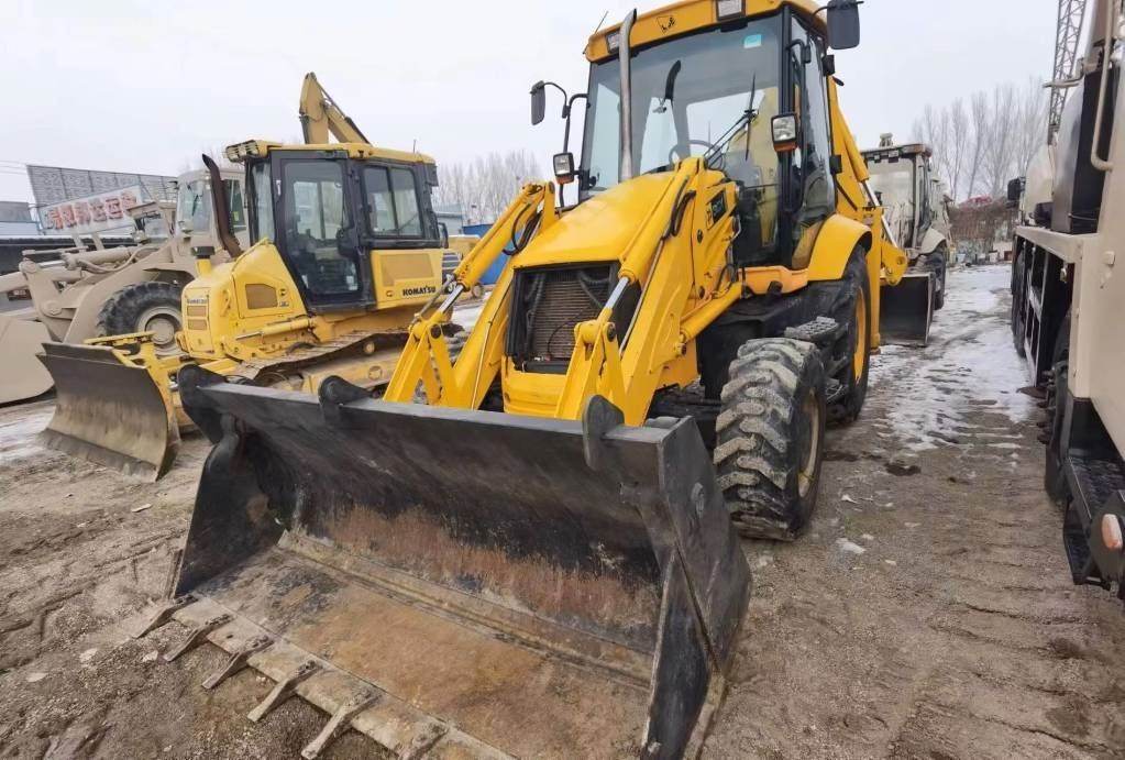 JCB 3CX - Экскаватор-погрузчик: фото 5 JCB 3CX - Экскаватор-погрузчик: фото 5