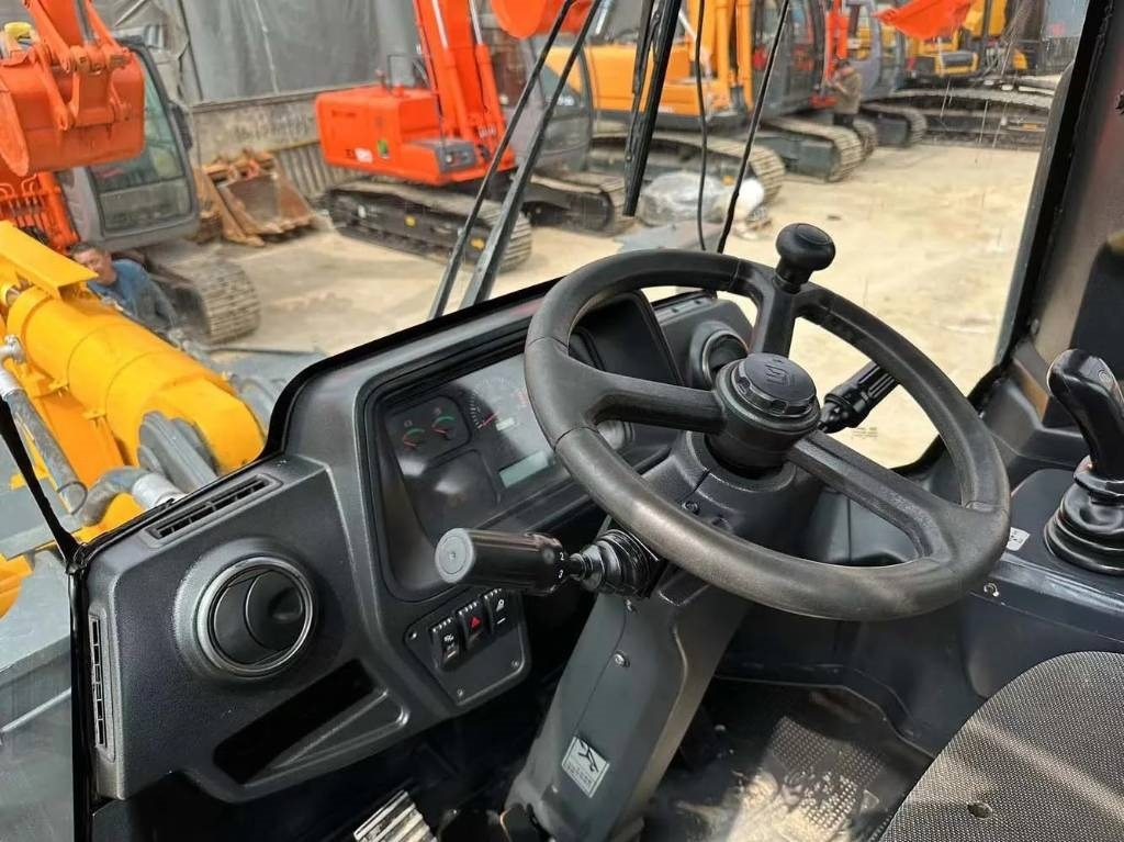 Liugong LG856H - Колёсный погрузчик: фото 4 Liugong LG856H - Колёсный погрузчик: фото 4