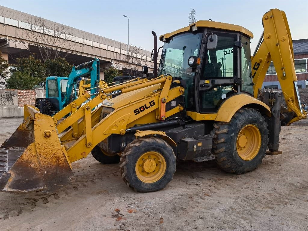 SDLG B877 - Экскаватор-погрузчик: фото 1 SDLG B877 - Экскаватор-погрузчик: фото 1
