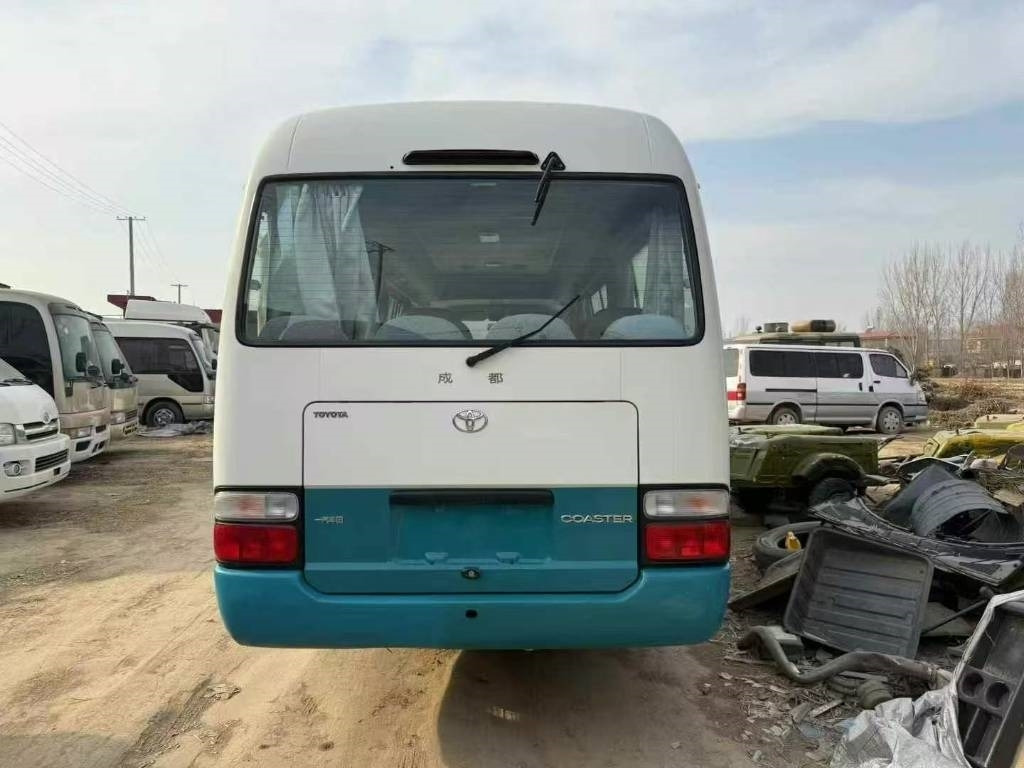 Toyota Coaster Bus - Микроавтобус, Пассажирский фургон: фото 4 Toyota Coaster Bus - Микроавтобус, Пассажирский фургон: фото 4