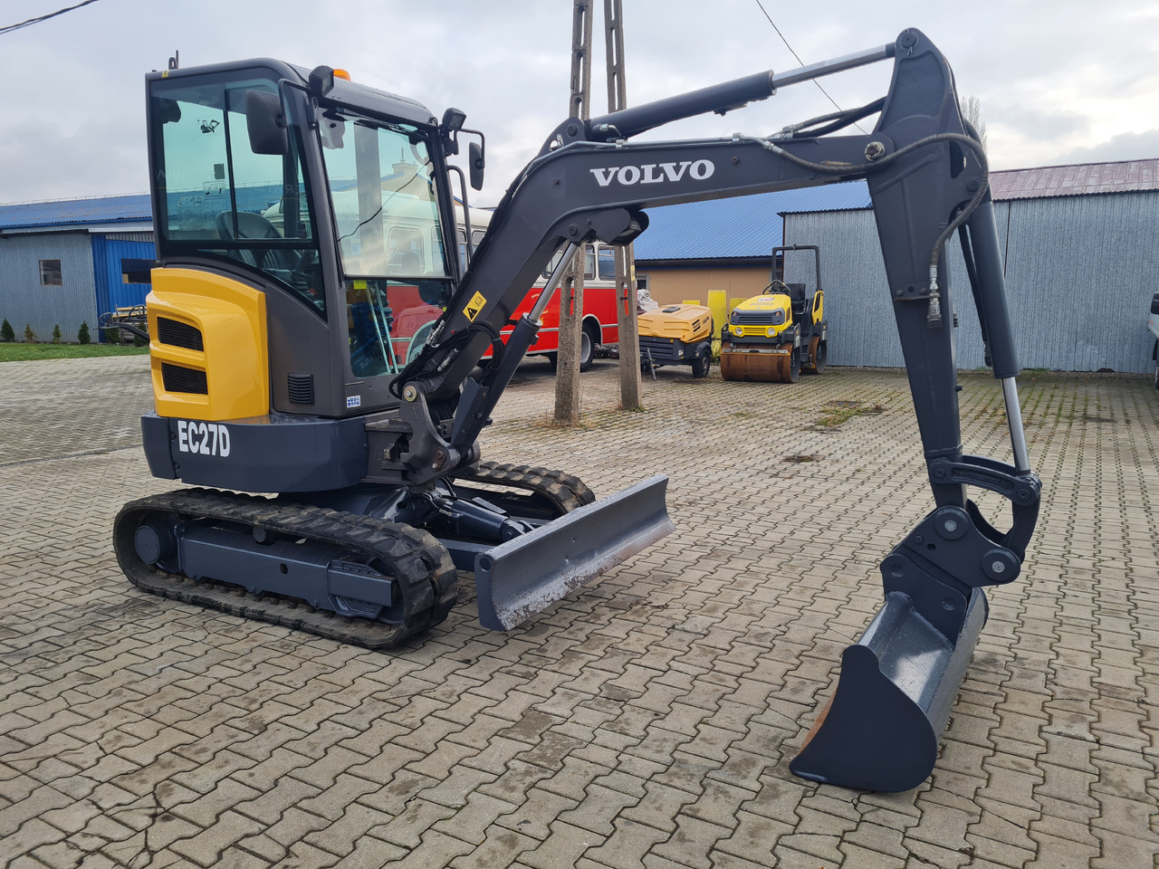 Volvo EC27D - Мини-экскаватор: фото 5 Volvo EC27D - Мини-экскаватор: фото 5