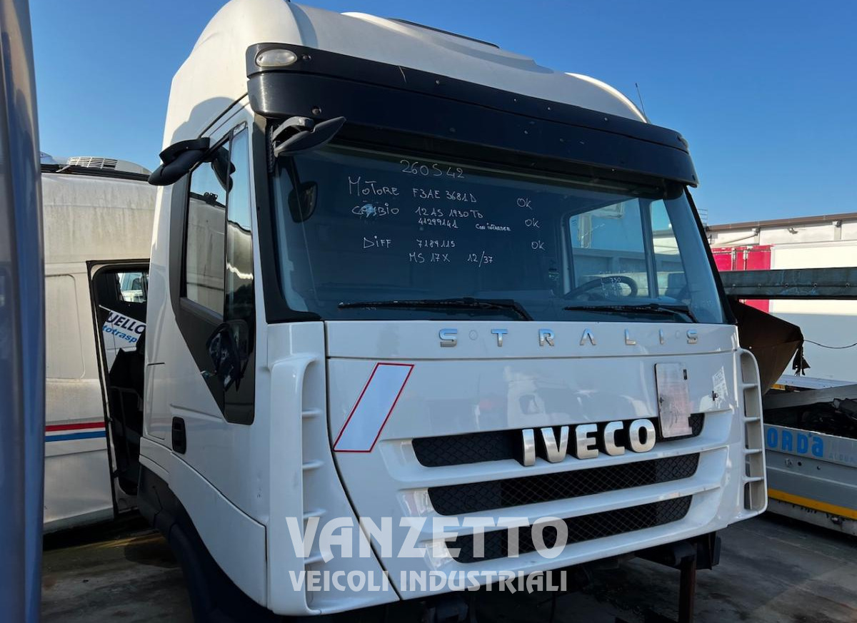 CABINA IVECO STRALIS - Кабина для Грузовиков: фото 3 CABINA IVECO STRALIS - Кабина для Грузовиков: фото 3